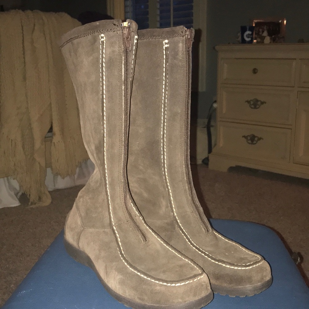 Land’s End Brown suede stitched boots. Barely worn
